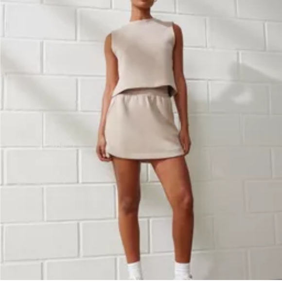 Abercrombie & Fitch YPB NeoKnit Easy Shell Tank & Skirt Set - Picture 1 of 6